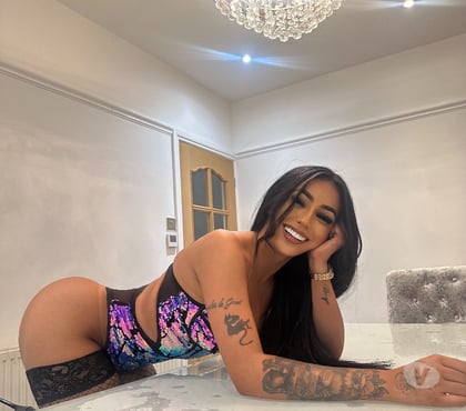 Escort Luton Town Centre Luton - Photos for Pequena brasileira de 19 anos – Anal 🔥