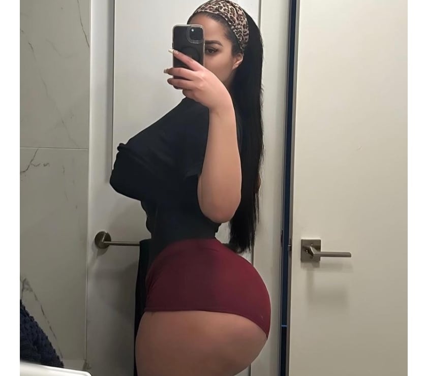 Escort Cricklewood North West London - Photos for Cris 🥰 Owo real PARTY Girls