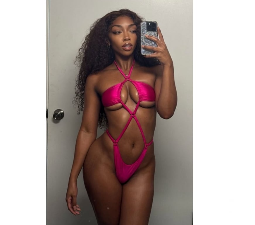 Escorts East London Aldgate East - East London - Photos for 🔥Helen sexy Latina PartyGirl🔥