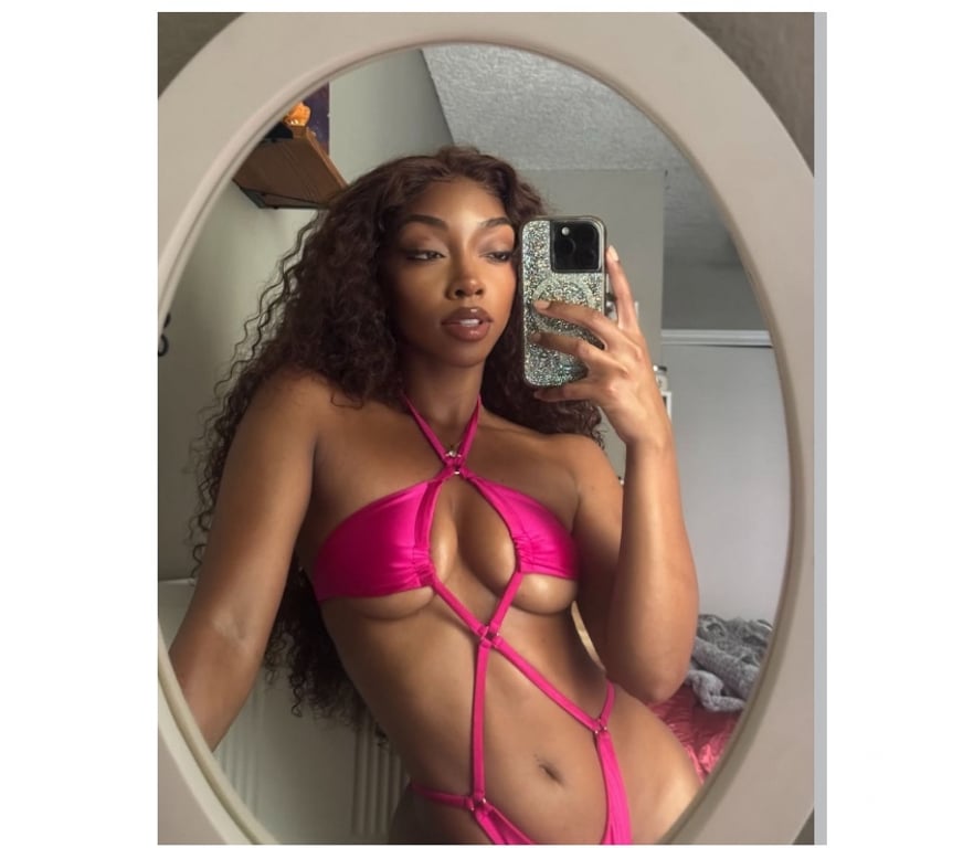 Escorts East London Aldgate East - East London - Photos for 🔥Helen sexy Latina PartyGirl🔥