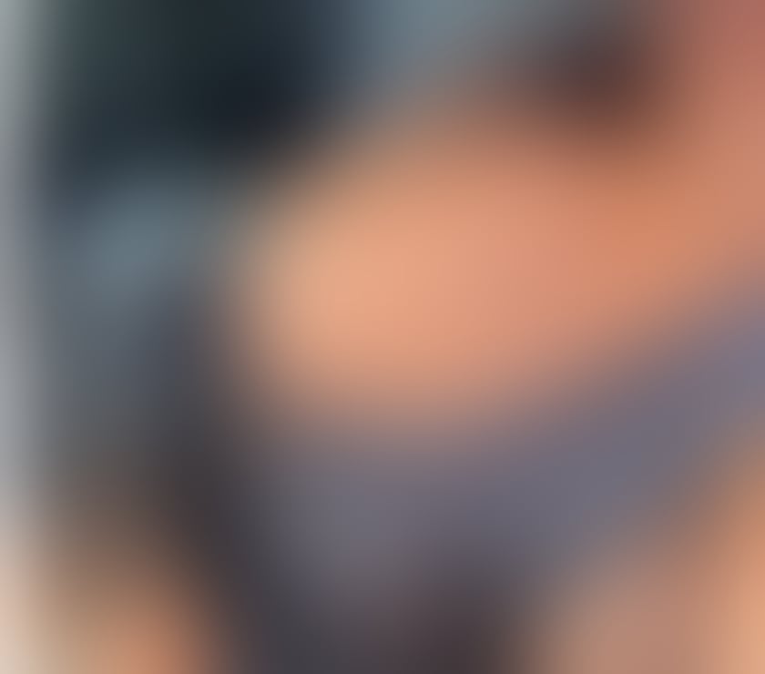 Escorts West Yorkshire Kirklees - Photos for Van of Sin (Girl in a Van)