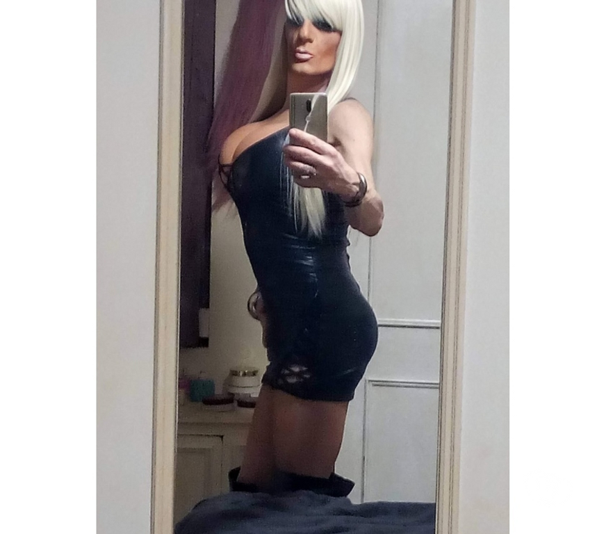 Trans Escorts Lancashire Blackpool - Photos for Full-time tv Blackpool town centre