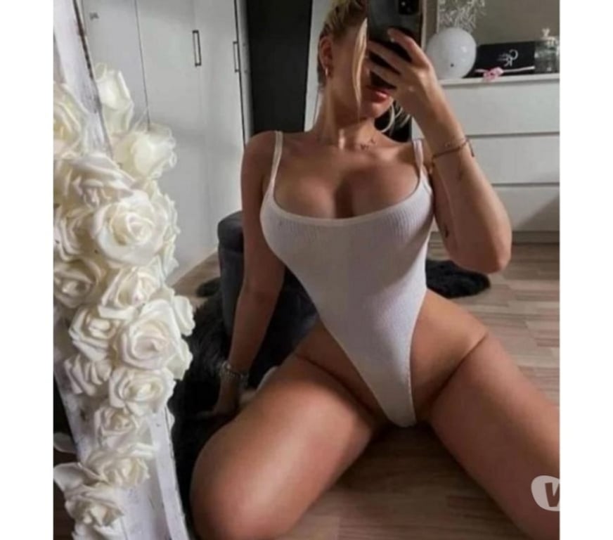Escorts Bedfordshire Bedford - Photos for Hot party girl🔥short time in your city❤️real pics🥰