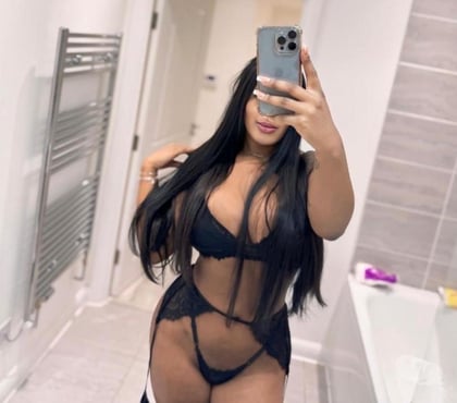 Spanish Escorts & Erotic Massage Cardiff City Centre Cardiff - Photos for BIA YOUNG🔥😈NAUGHTY PARTY GFE🔥♥️FULL SERVICE