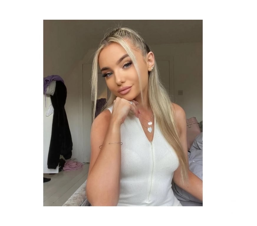Escorts Devon Plymouth - Photos for Lora ❤️‍🔥 🎉 slim petite girl 🩵🩷