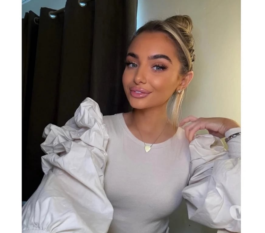Escorts Devon Plymouth - Photos for Lora ❤️‍🔥 🎉 slim petite girl 🩵🩷