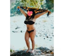 🦋LUANA IS A BUSTY CARIBBEAN TO DELIGHT YOU🦋