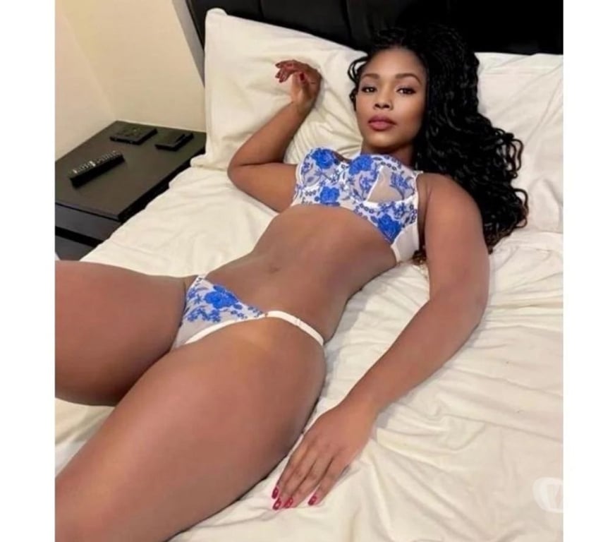 Escorts South East London Bermondsey - South East London - Photos for REAL EBONY 🍫🔥 TOP A-LEVEL | BEST OWO NO RUSH🪄🥵