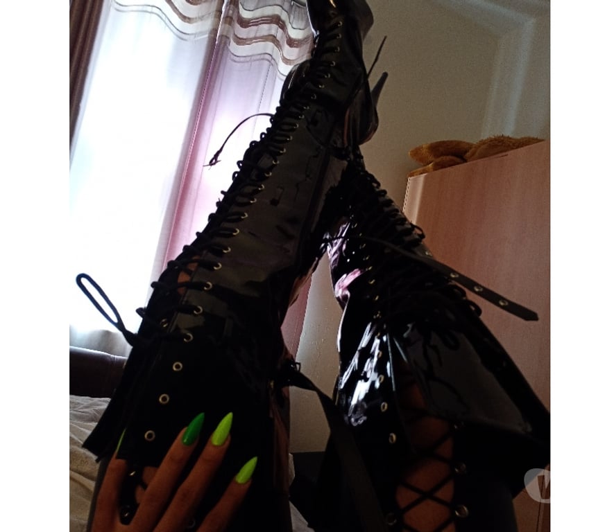 Escorts Greater Manchester Manchester - Photos for Trans sexy Lanny in Whitefield M45 07502 474209