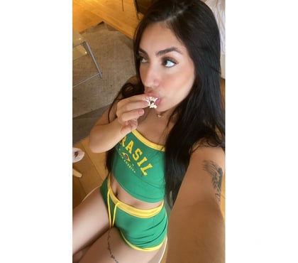  Escorts & Erotic Massage Battersea South West London - Photos for PETITE ❤️🇧🇷🔥 😻