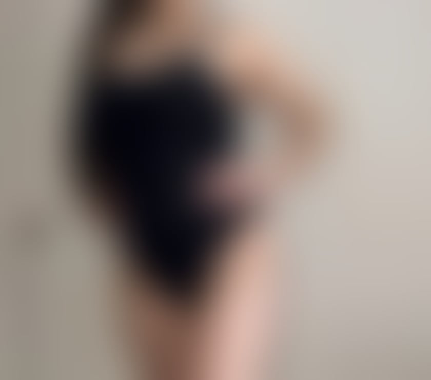  Escorts & Erotic Massage Nuneaton Nuneaton and Bedworth - Photos for ♥️💋Party girl😍🍾outcall only💋♥️