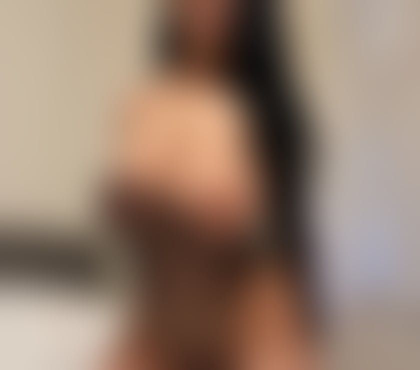  Escorts & Erotic Massage Nuneaton Nuneaton and Bedworth - Photos for ♥️💋Party girl😍🍾outcall only💋♥️