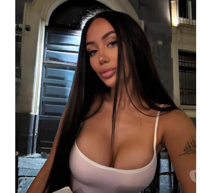 Escorts Windsor and Maidenhead Windsor - Windsor and Maidenhead - Photos for HOT BRUNETTE FOR OUTCALL ❤️