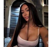 HOT BRUNETTE FOR OUTCALL ❤️