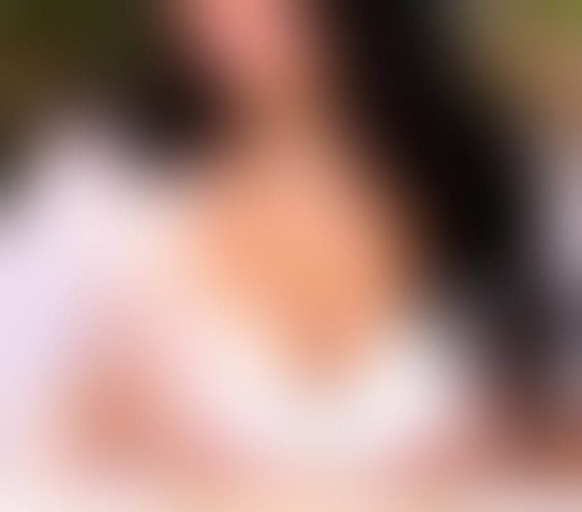 😘 LATIN SEXY BRUNETTE 😘