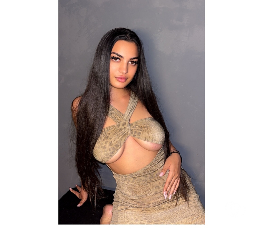 Escorts Central London Soho - Central London - Photos for ✨CLEO DEEPTHROAT QUEEN✨ Sexy 18YO Caribbean Girl 🌹