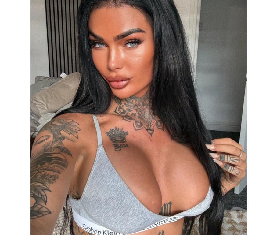 Escorts South Yorkshire Rotherham - Photos for Inked duo girls