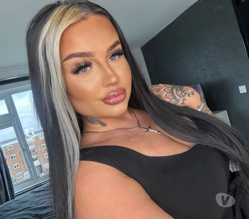 Escorts South Yorkshire Rotherham - Photos for Inked duo girls