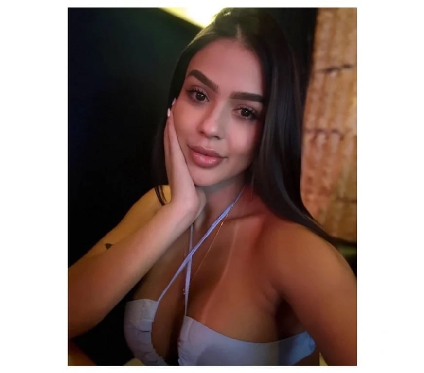 Escorts Essex Basildon - Photos for SOPHIA YOUR BRAZILIAN DREAM 🇧🇷