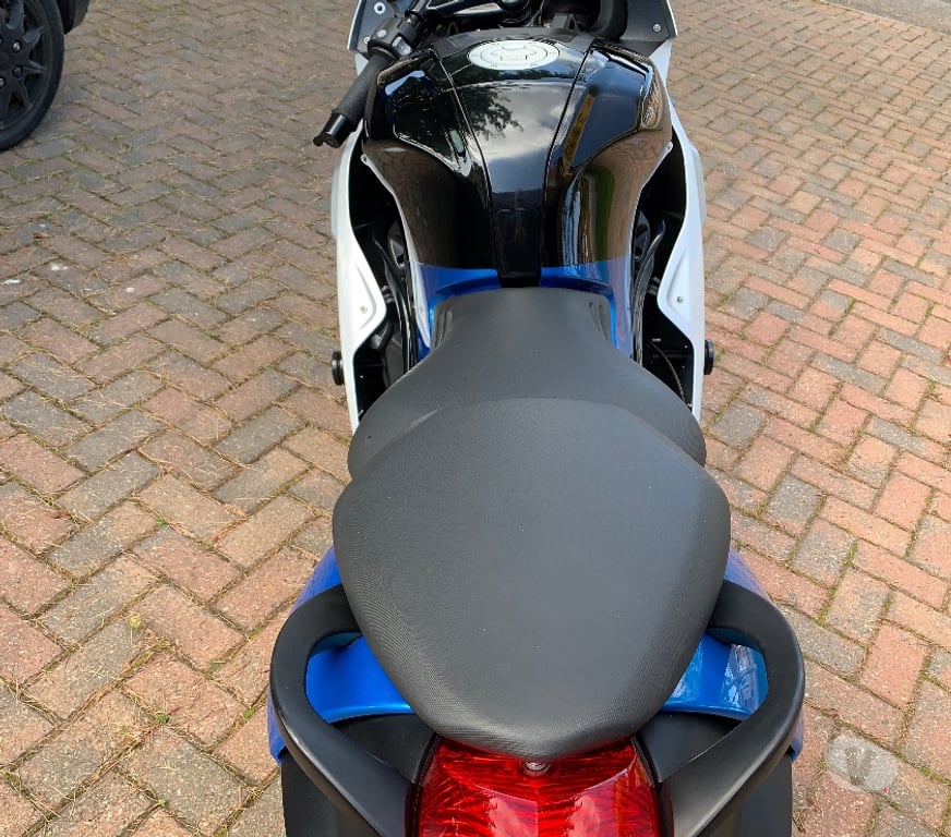 motorbike for sale Lincolnshire North East Lincolnshire - Photos for BMW K1200S - superb condition