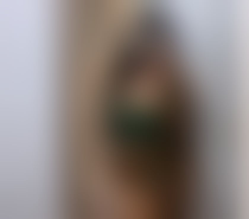 Escorts and Massages Leeds City Centre Leeds - Photos for Andreea🩷 I'm new in your city ready to party🙈