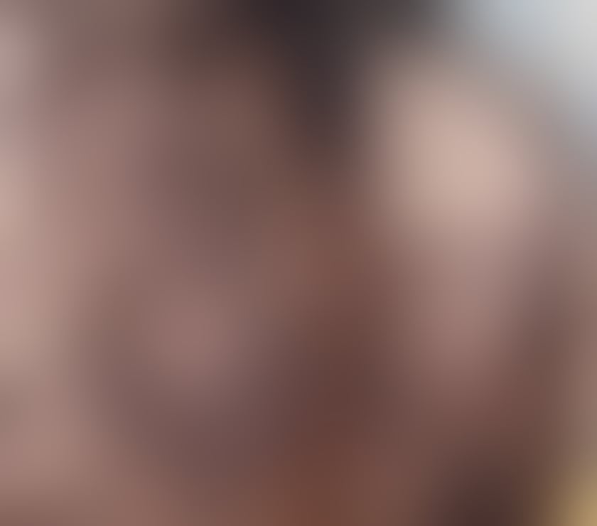 Escorts Cheshire East Crewe - Cheshire East - Photos for Party massage duo girl 2 milf lady need have fun