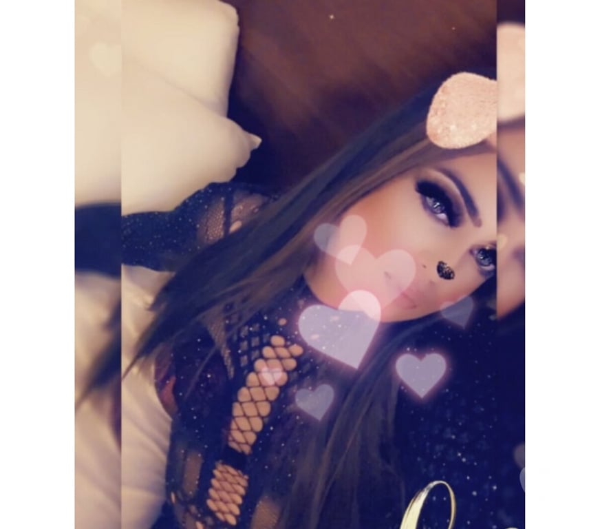 Trans Escorts West Midlands Birmingham - Photos for π₯ Pakistani TS Bombshell β Big Tool & Curvy Bodyπ