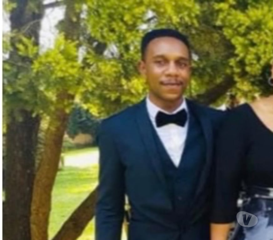  Gay massage Central London Tottenham Court Road - Central London - Photos for Bi handsome black student