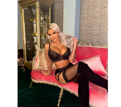 Escorts Aberdeen City Centre Aberdeen - Photos for 🍒Naughty Giulia🪩 🔝HOTTEST BLONDE 🔝SLIM🔞Party