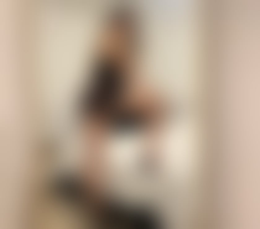 Escorts Dartford Town Centre Dartford - Photos for Naughty young Isabella party 🎉