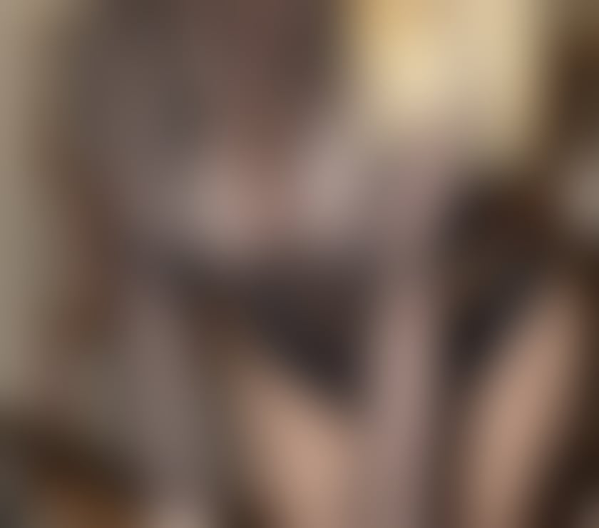 Escorts North West London Wembley Park - North West London - Photos for Sexy Alexa party grils iam here💋💋❤️