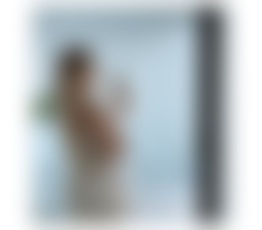 Escorts Oxfordshire Cherwell - Photos for New in town!!READY FOR PARTY