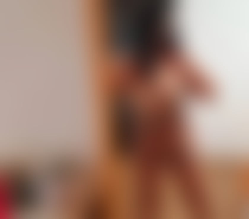 Escorts East London Canary Wharf - East London - Photos for Hi I am a massage escort for more details call me