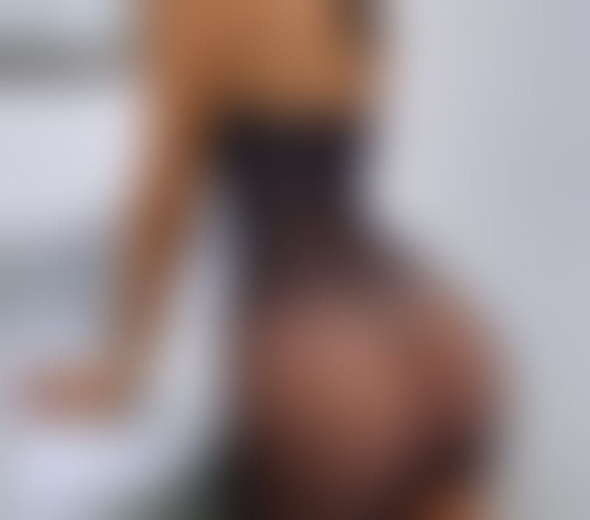 Escorts West Midlands Birmingham - Photos for Hi im larissa new party girl in outcall 🔥🥂🍒🍾