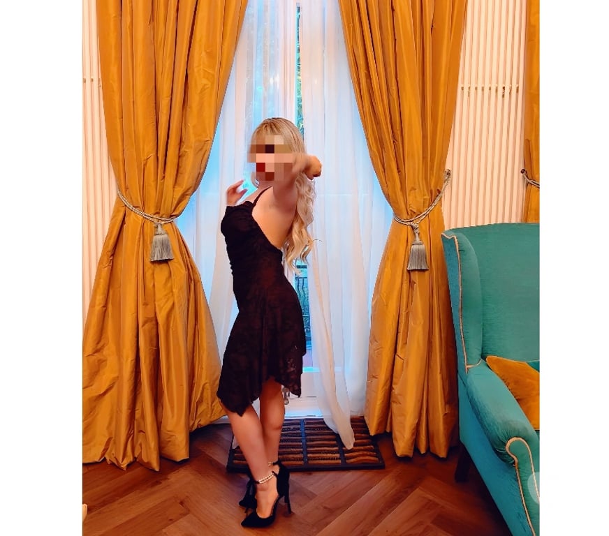 Escorts South West London Nine Elms - South West London - Photos for ✨ Intense Serena Petite ✨