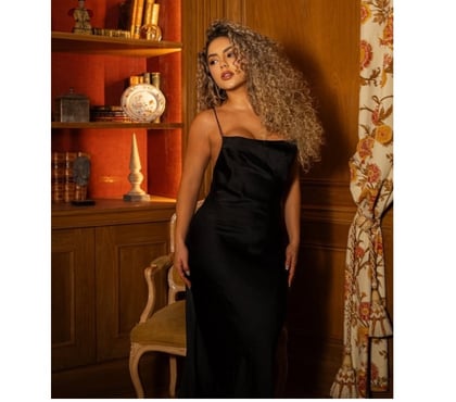  Escorts & Erotic Massage Addlestone Runnymede - Photos for RELAX MASSAGE, DIP TISSUE & SENSUAL MASSAGE WITH LAURA