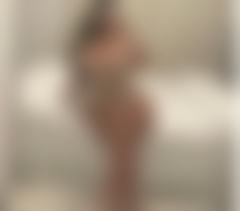 Escorts South East London Sydenham - South East London - Photos for Hottest Curvy & Busty 😍 Colombian