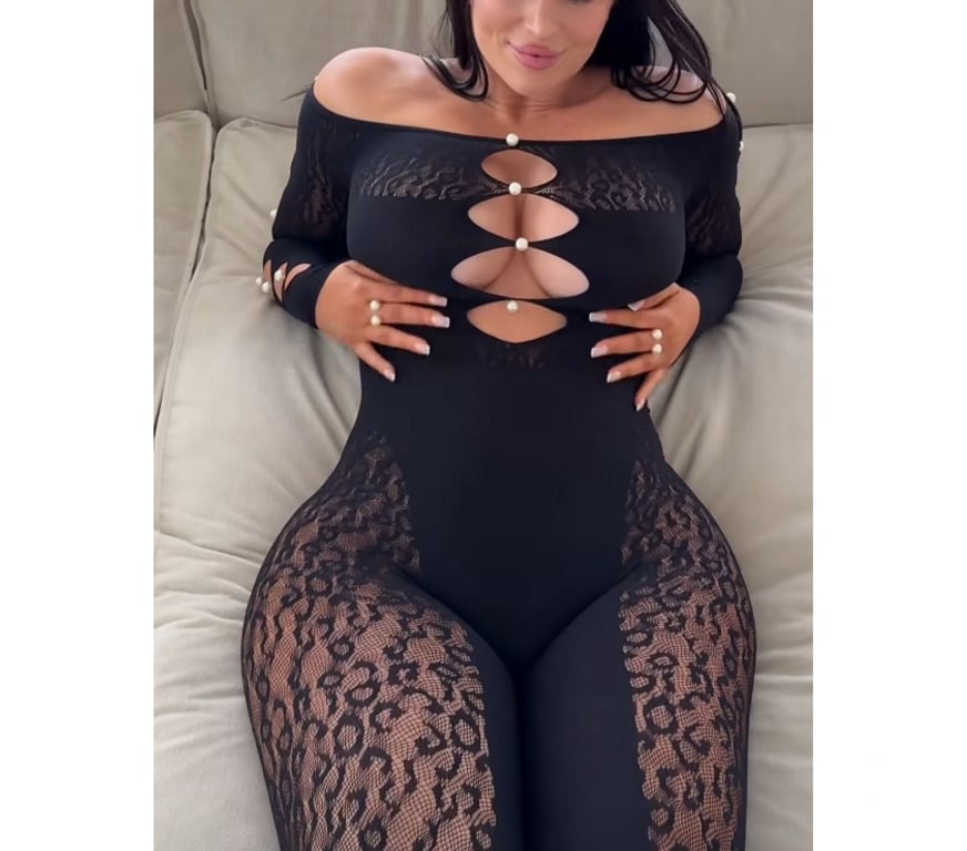 Escorts Greater Manchester Manchester - Photos for Just outcall xx top services x curvy girl