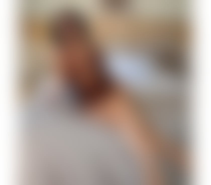 Escorts East London Aldgate East Station - East London - Photos for BRUNNETE GIRL,AVAILABLE NOW IN TOWN🔥