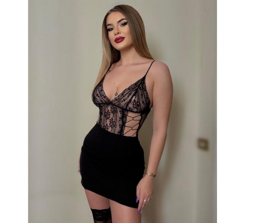Escorts Wrexham - Wales Wrexham City Centre - Wrexham - Photos for REAL BLONDE-TOP NEW IN YOUR TOWN💛