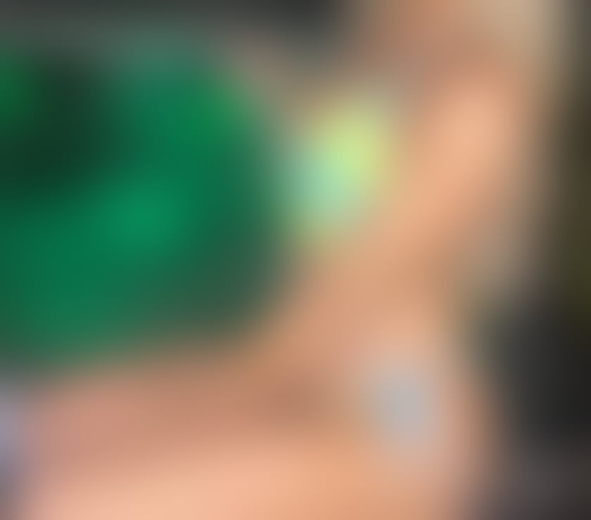 Escorts Hertfordshire Hertsmere - Photos for New in town English slim leggy busty seductive blonde