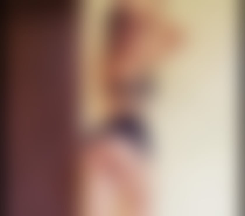 Escorts Merseyside Liverpool - Photos for Slim🥰 girls best masaj party🥳for incall outacll♥️