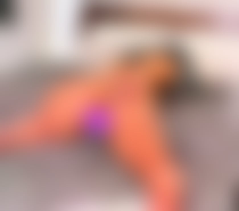 Escorts Cardiff Cardiff City Centre - Cardiff - Photos for tinny 3.7 my first time here🍯 come have fun 🇧🇷