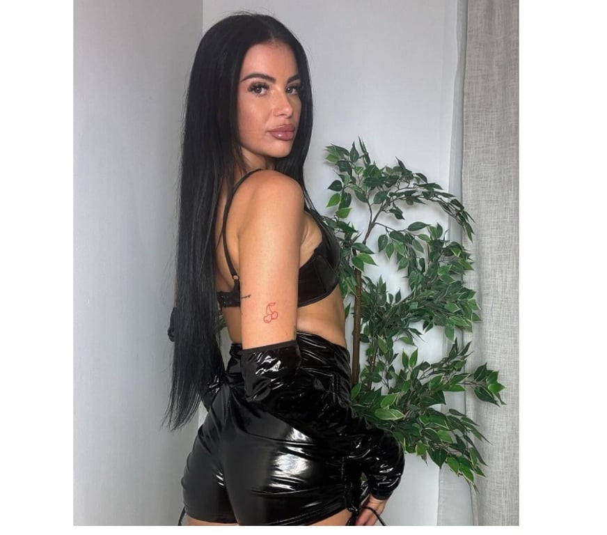 Escorts Cornwall Truro - Cornwall - Photos for HOT girl 🔥 new in TOWN 💯 best service 💯