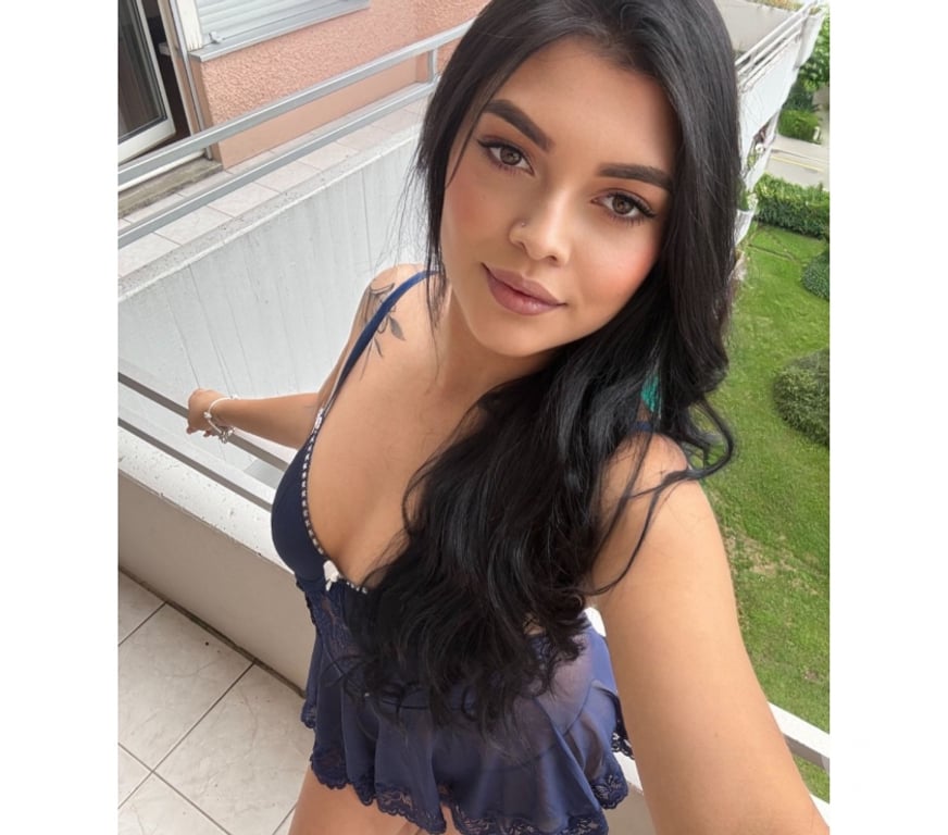 Escorts South East London Bromley - Photos for Sammy💕P@rty💖🌸Girl