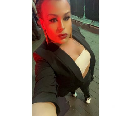 Escorts and Massages Harpurhey Manchester - Photos for Lora Officyal Trans PARTY n-o rush