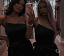 We are 2 hot girls 🌺 you can have one or both 🥰