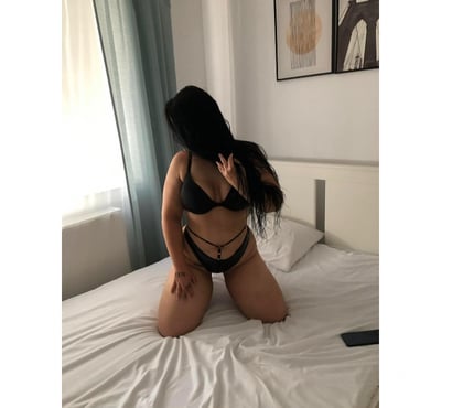  Escorts & Erotic Massage Heathrow Hillingdon - Photos for Karla back in town -party girls no rush🍯🍯🥳🍭