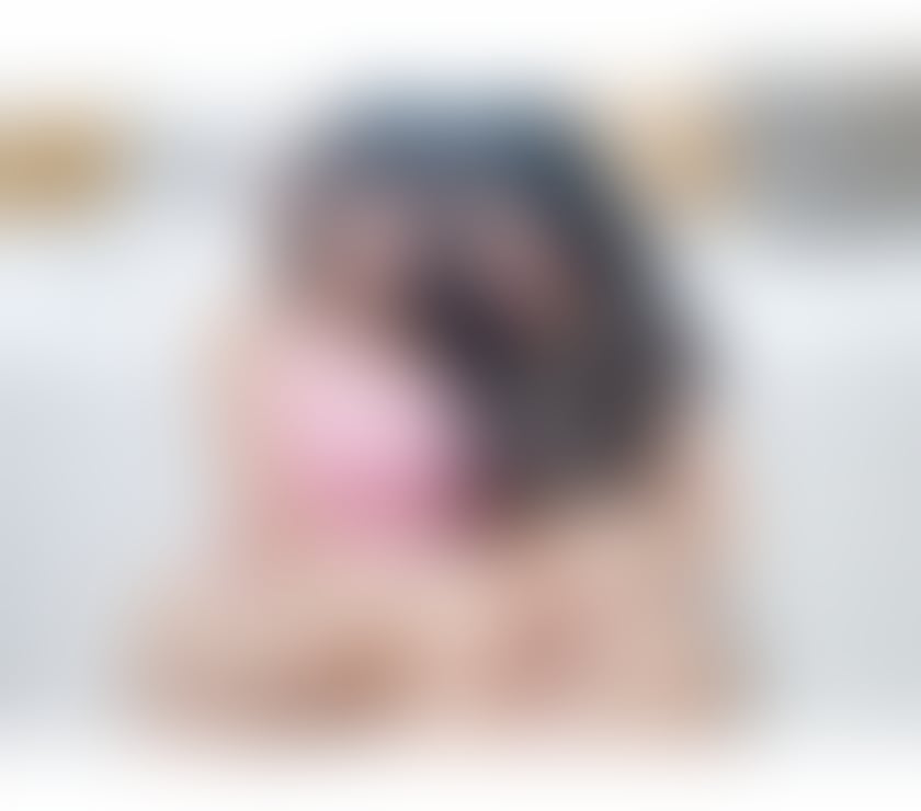 A gorgeous and friendly Asian girl, NEW IN HERE