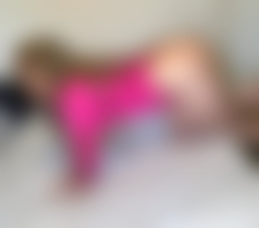 Escorts West London Hillingdon - Photos for Giulia back in town
